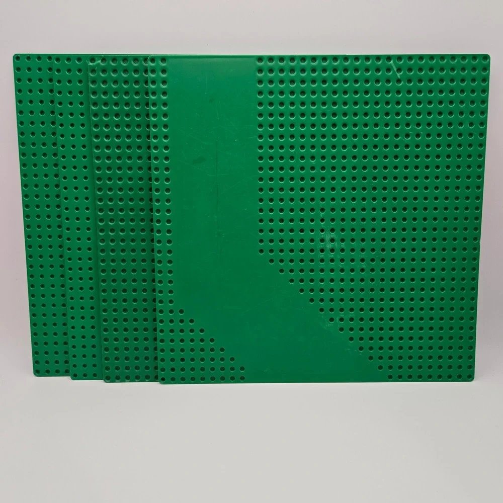 LEGO 10x10 Green Baseplate Set 32x32 Stud Road Path Building Plate 4pc